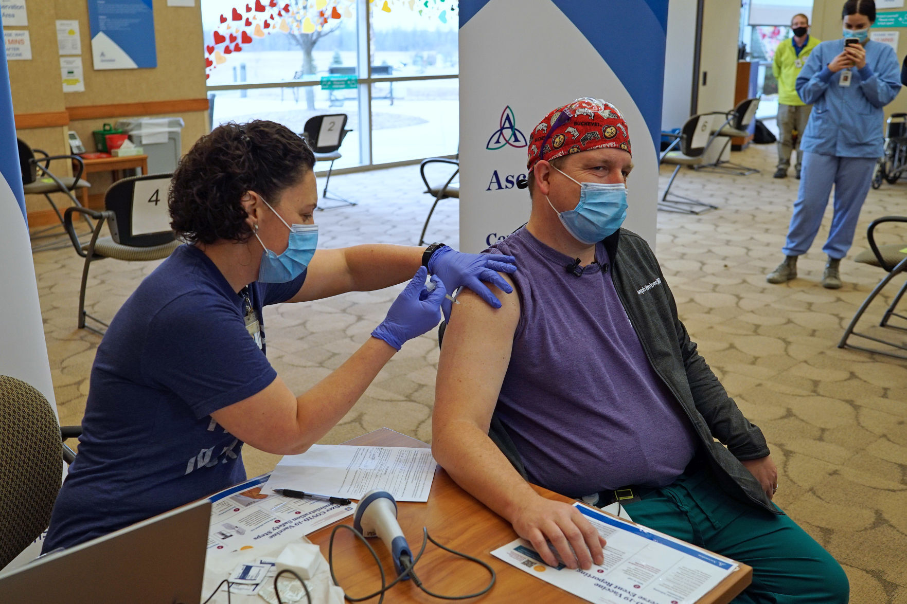 First Ascension Wisconsin COVID vaccine recipient was Dr. Joseph Weber, a pulmonologist at Ascension Franklin